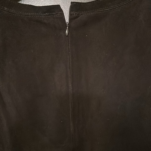 Etcetera black suede top sleeveless zips in back size 6 - Picture 3 of 4
